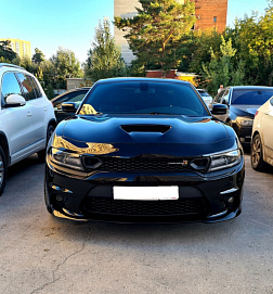 Dodge Charger, 2017г, задний привод, автомат