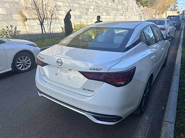 Nissan Sylphy, 2023г, передний привод, автомат