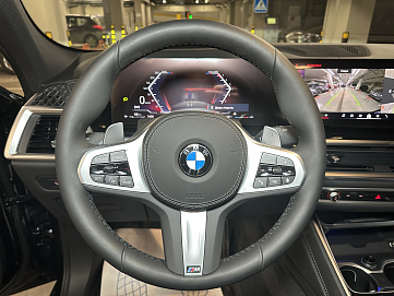 BMW X6, 2024г, полный привод, автомат