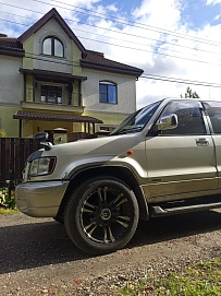 Isuzu Bighorn, 1998г, полный привод, автомат