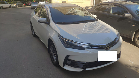 Toyota Corolla, 2018г, передний привод, вариатор