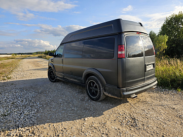 Chevrolet Express, 2010г, полный привод, автомат