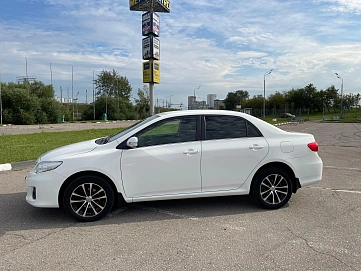 Toyota Corolla, 2012г, передний привод, автомат