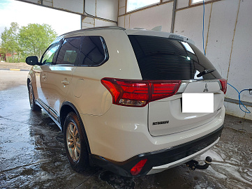 Mitsubishi Outlander, 2017г, полный привод, вариатор