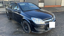 Opel Astra, 2010г., передний привод, механика