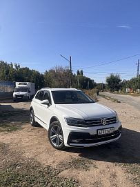 Volkswagen Tiguan, 2020г, полный привод, робот