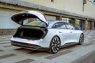 LUCID Air Grand Touring 597kW 819 л.с. Air Grand Touring