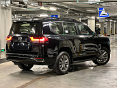 Toyota Land Cruiser 300