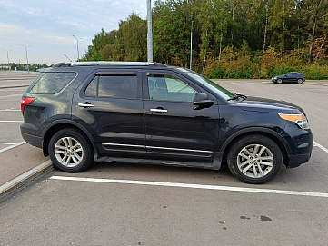 Ford Explorer, 2014г, полный привод, автомат