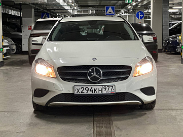 Mercedes-Benz A-Класс, 2013г, передний привод, робот