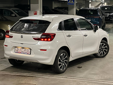 Suzuki Baleno, 2023г, передний привод, автомат