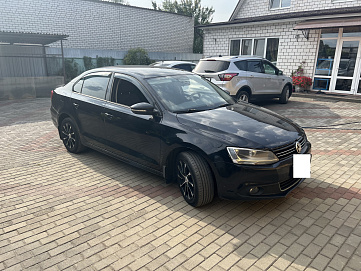 Volkswagen Jetta, 2012г, передний привод, робот