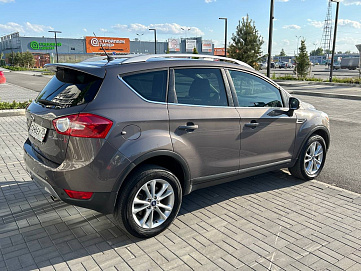 Ford Kuga, 2012г, полный привод, автомат