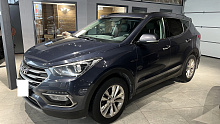 Hyundai Santa Fe, 2017г., полный привод, автомат