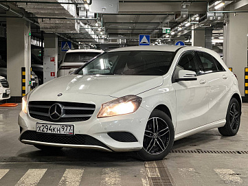 Mercedes-Benz A-Класс, 2013г, передний привод, робот