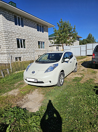 Nissan Leaf, 2010г, передний привод, автомат