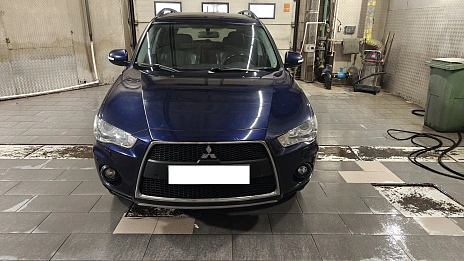 Mitsubishi Outlander, 2011г, полный привод, вариатор