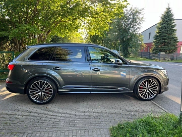 Audi Q7, 2024г, полный привод, автомат