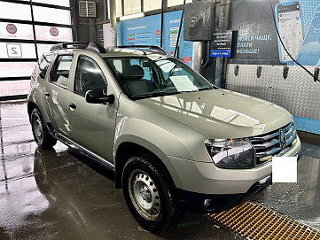 Renault Duster, 2013г, полный привод, механика