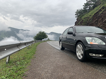 Lexus LS, 2004г, задний привод, автомат