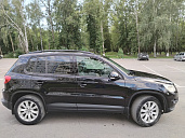 Volkswagen Tiguan, 2009г., полный привод