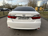 Toyota Camry, 2015г., передний привод, автомат