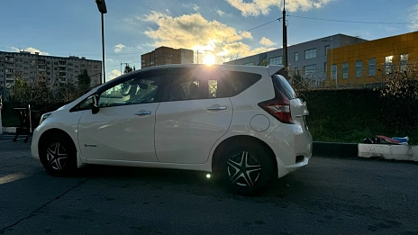 Nissan Note, 2019г, передний привод, автомат