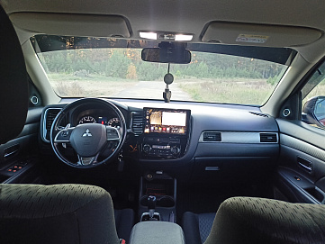 Mitsubishi Outlander, 2014г, полный привод, вариатор