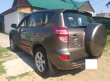 Toyota RAV4, 2012г, полный привод, механика