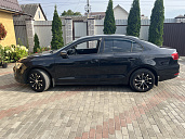 Volkswagen Jetta, 2012г., передний привод, робот