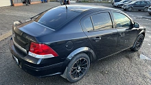 Opel Astra, 2010г., передний привод, механика