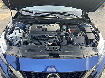 Nissan Altima, 2019г, передний привод, вариатор